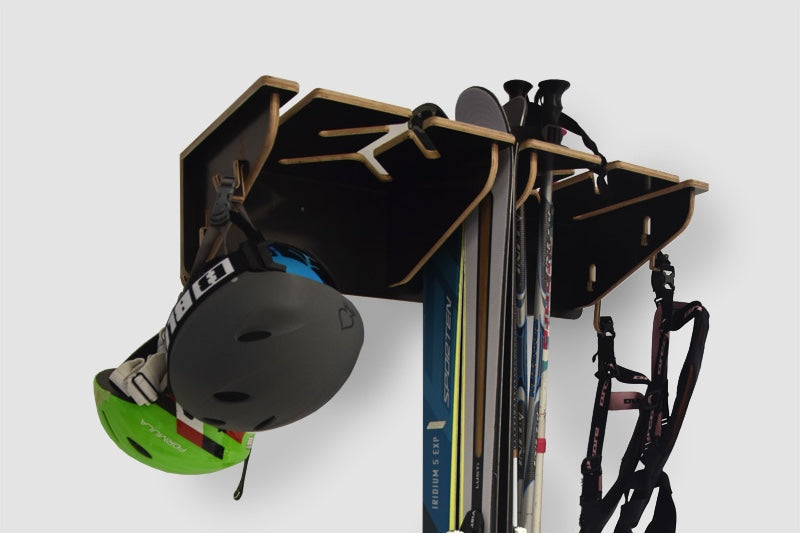 Vægholder til 6 par ski og stave