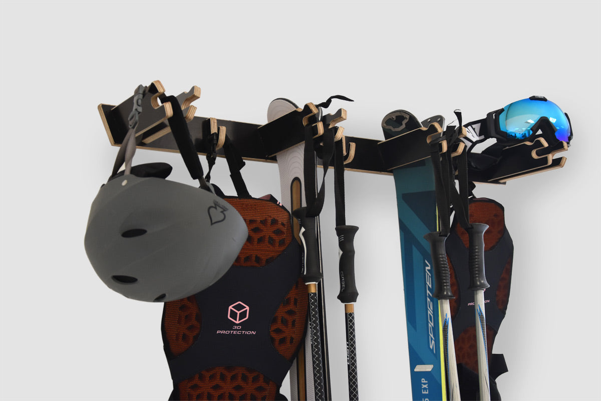 Ophængt stativ til 4 par ski